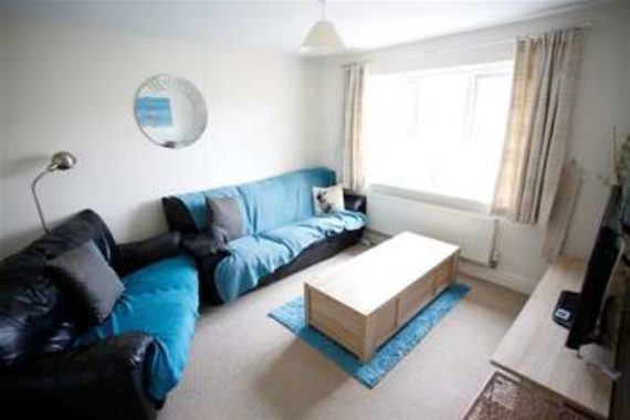 2 Bedroom Flat